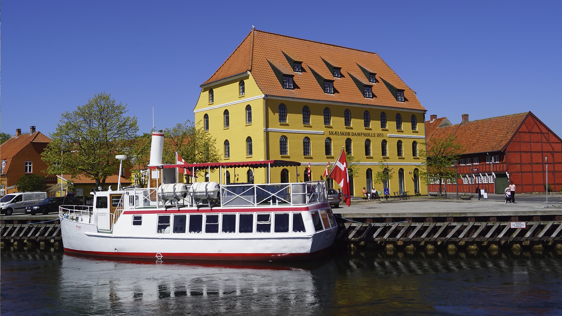 Charter Skjelskoer V Skjelskør V